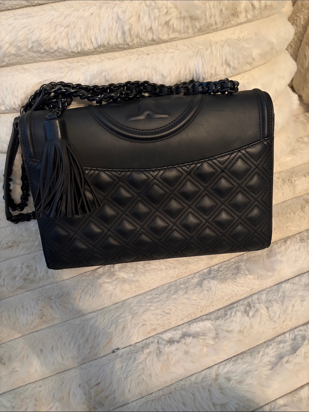 Tory Burch Black Quilted Leather Chain Shoulder Bag - Picture 3 of 5